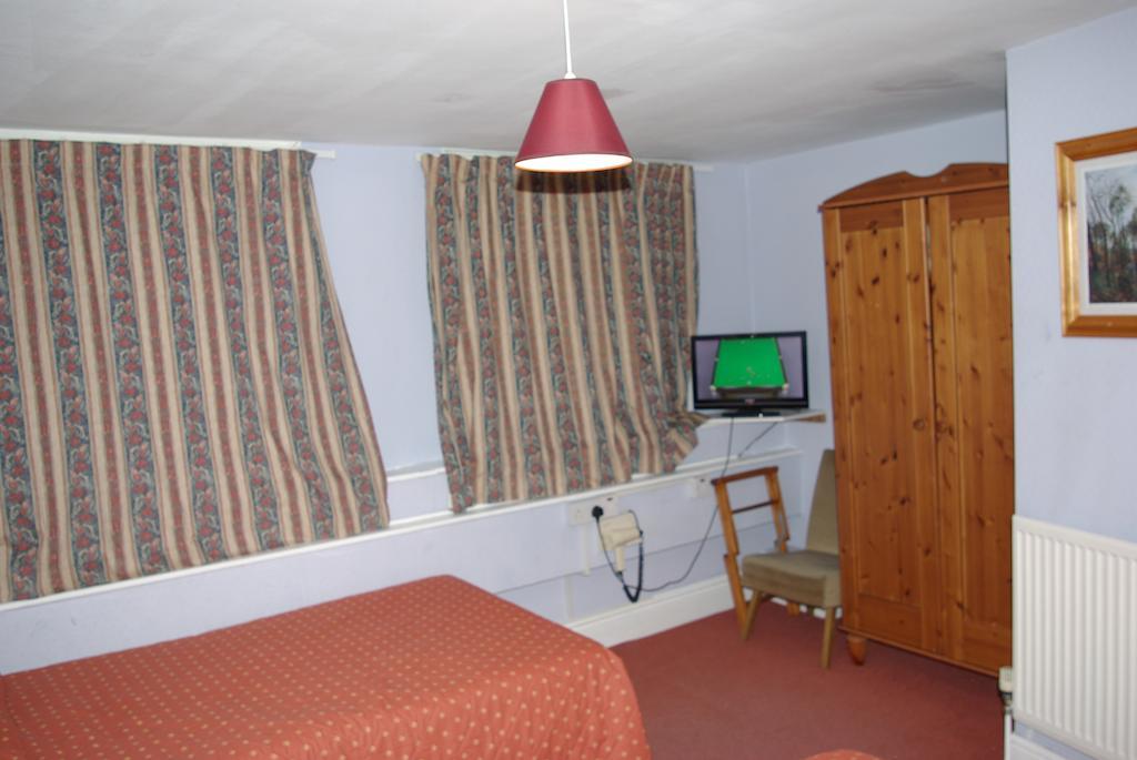 Menai Bank Hotel カーナーヴォン 部屋 写真