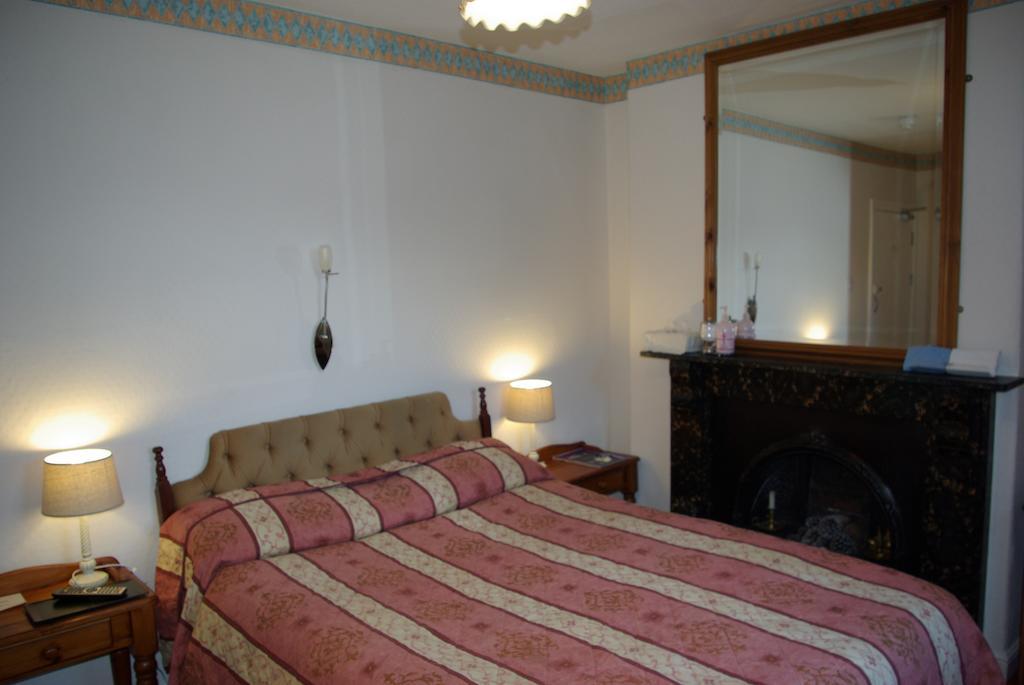 Menai Bank Hotel カーナーヴォン 部屋 写真